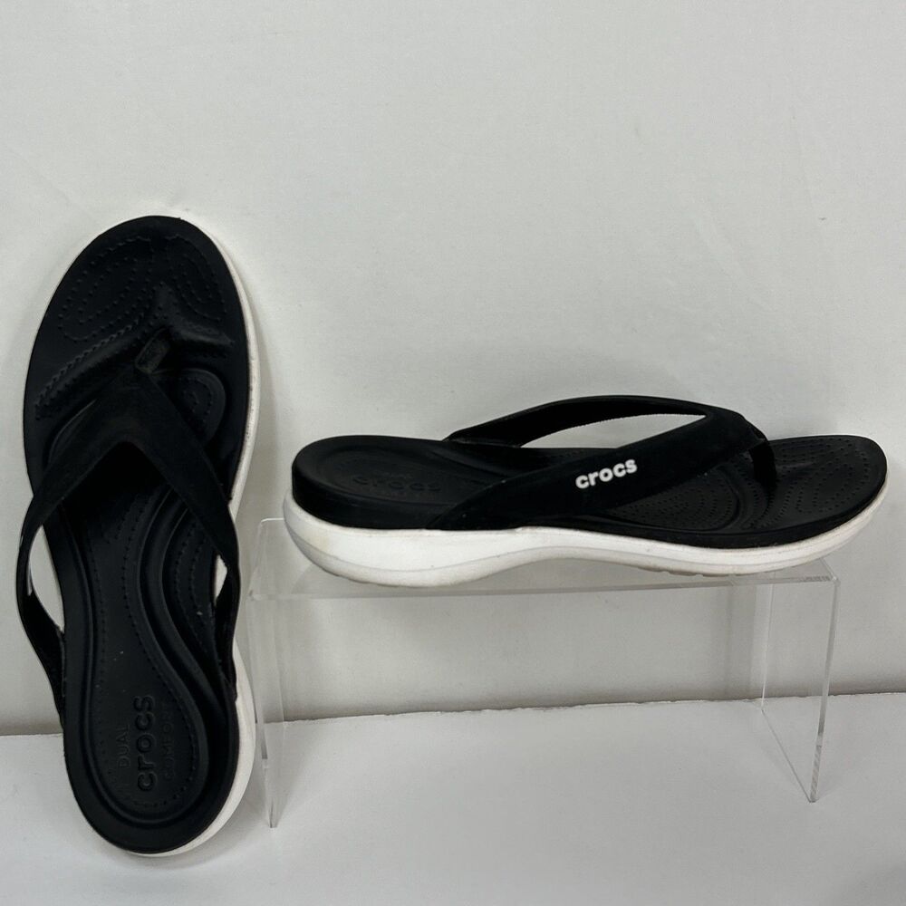 Crocs V Capri V Sporty Flip Flop Thong Sandals Black Sz 11 Comfort Summer Beach
